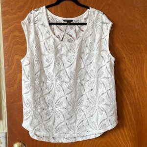 Banana Republic lace tank